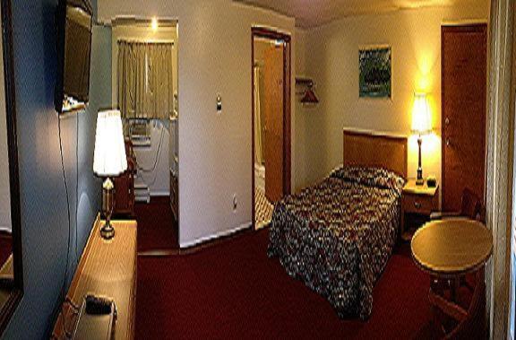 Chateau Motor Lodge Grand Island Extérieur photo