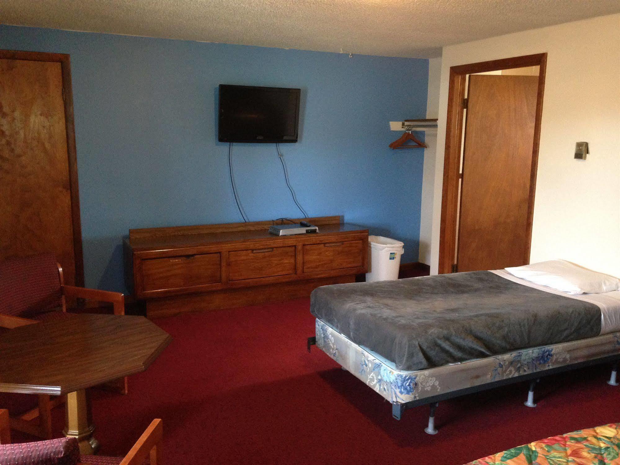 Chateau Motor Lodge Grand Island Extérieur photo