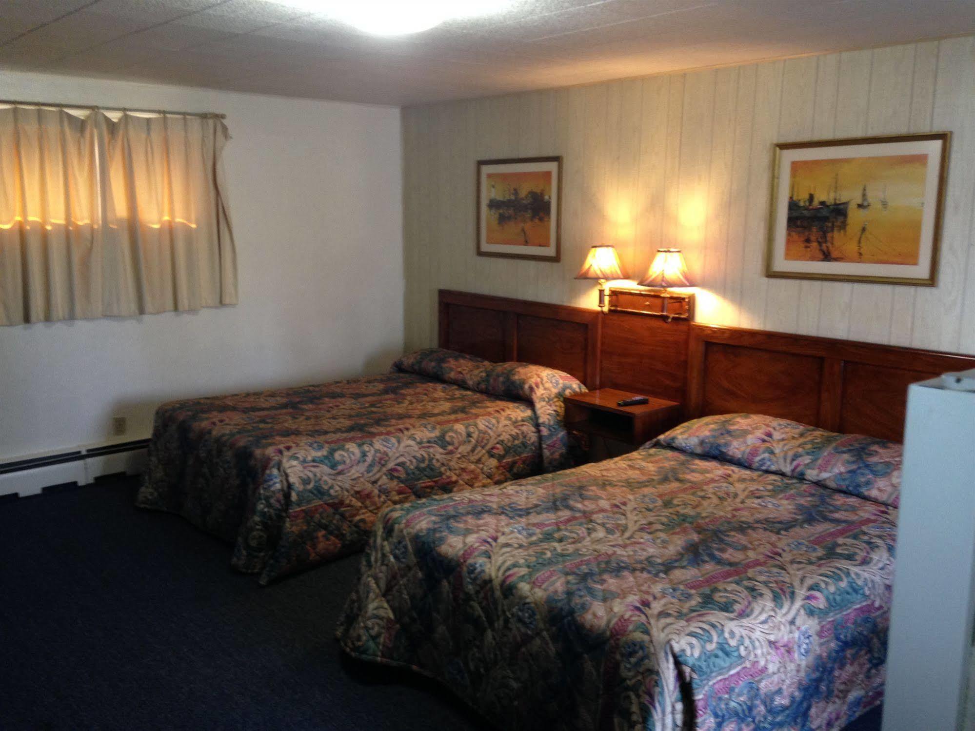 Chateau Motor Lodge Grand Island Extérieur photo